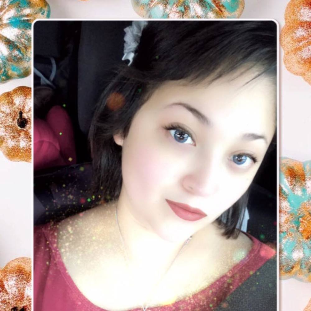 Meet your Posher, Mariah nicole